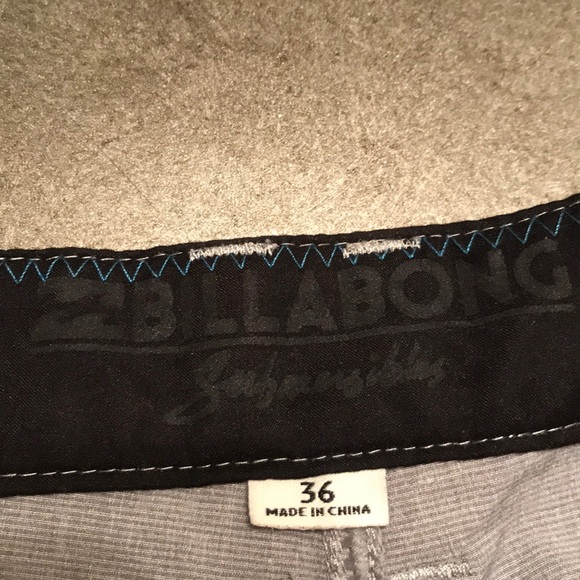 Billabong submersible hybrid short size 36 - Picture 3 of 4